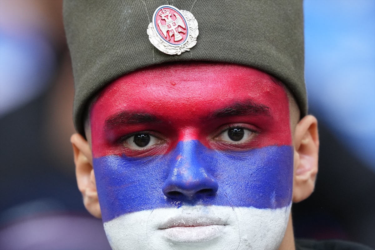 EURO 2024: U Minhenu izbio potpuni haos! Albanci provocirali Srbe? Poletjele flaše, reagovala policija