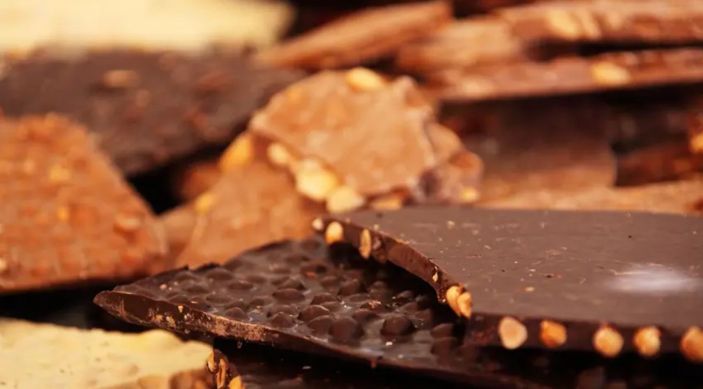 Jedna vrsta čokolade ima najduži rok trajanja, dok će se druga pokvariti posle samo 6 meseci