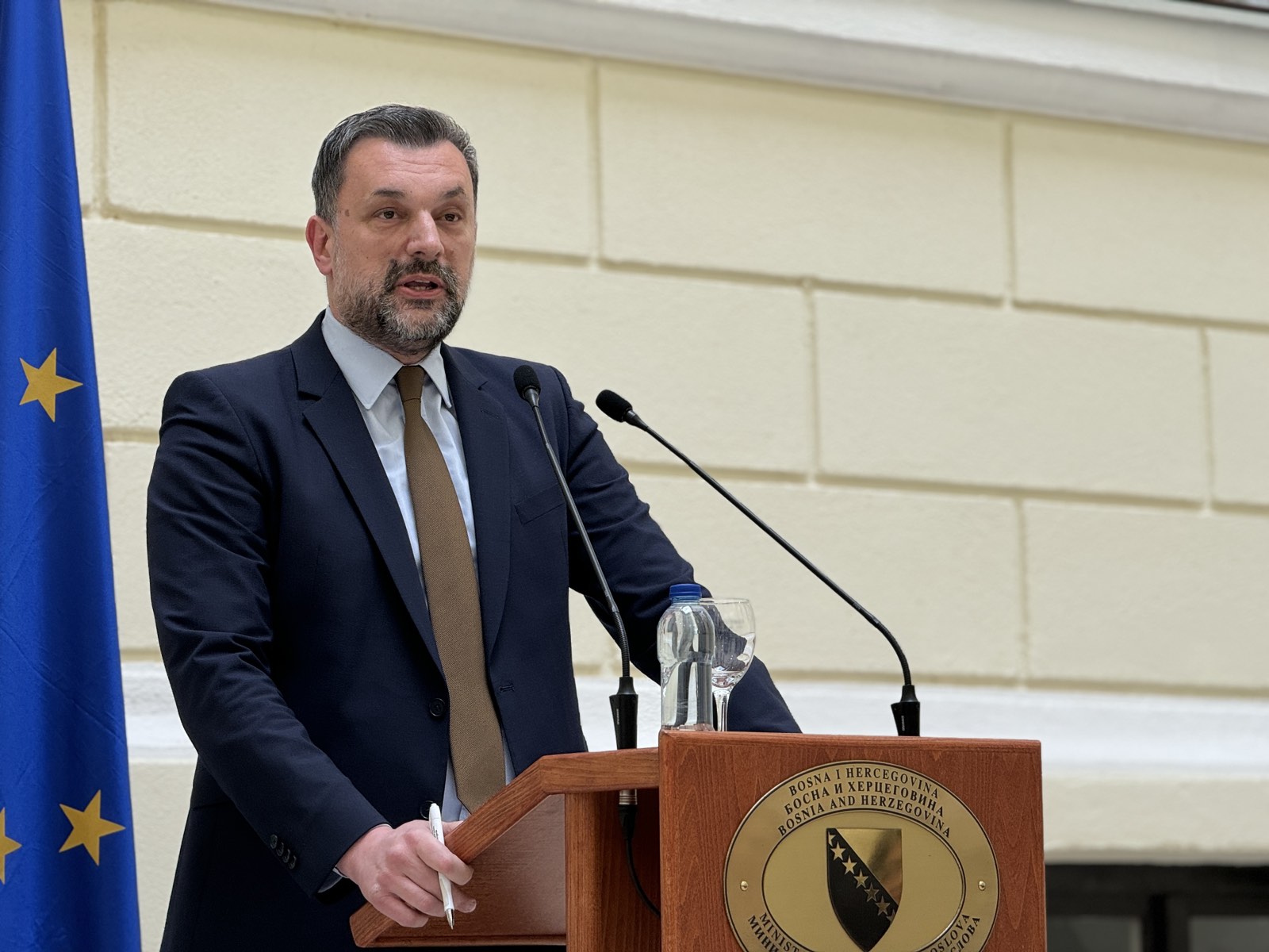 Ambasador Izraela u Srbiji diplomatska i ljudska sramota