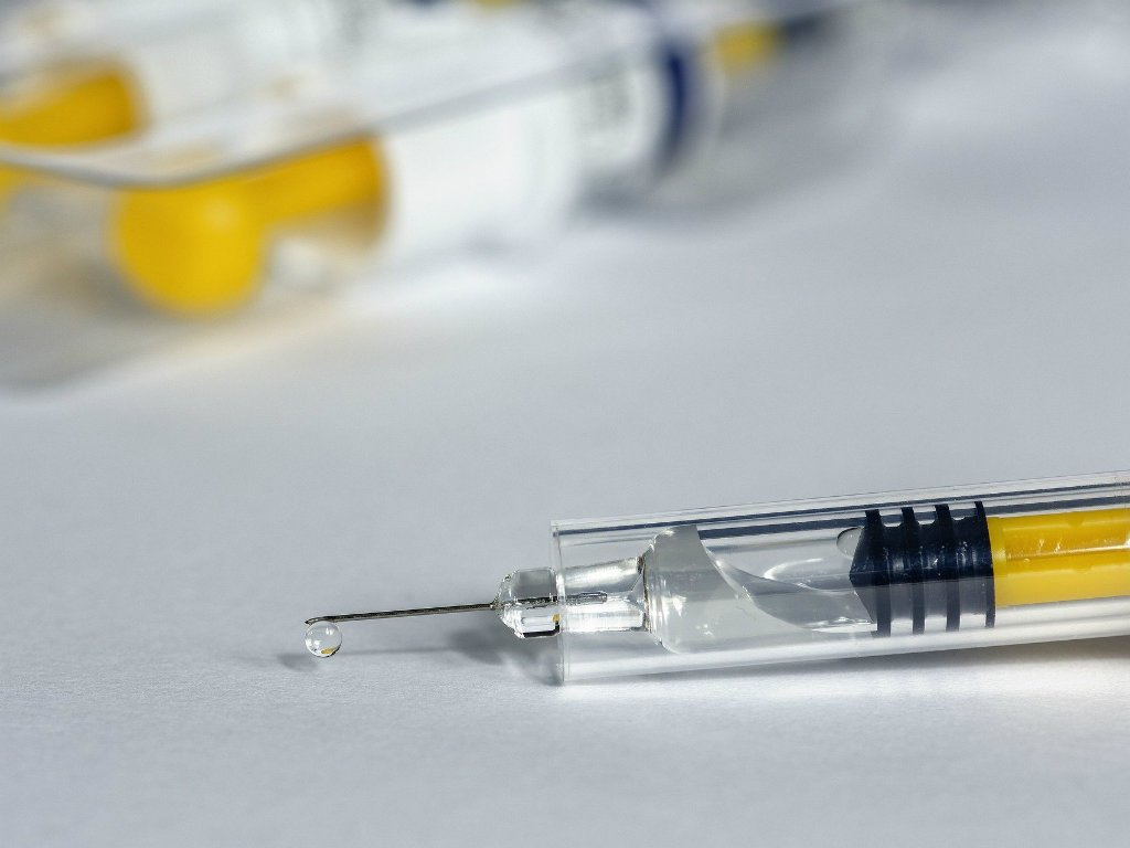 U RS AstraZeneka vakcinu primilo preko 18.000 ljudi, da li je bilo nuspojava?