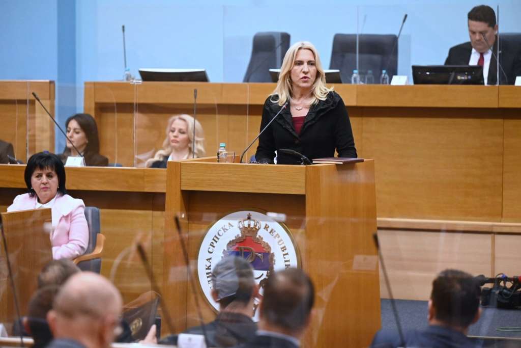"Ponosni na Srbiju!" Cvijanovićeva zahvalila Vučiću na lavovskoj borbi u Njujorku