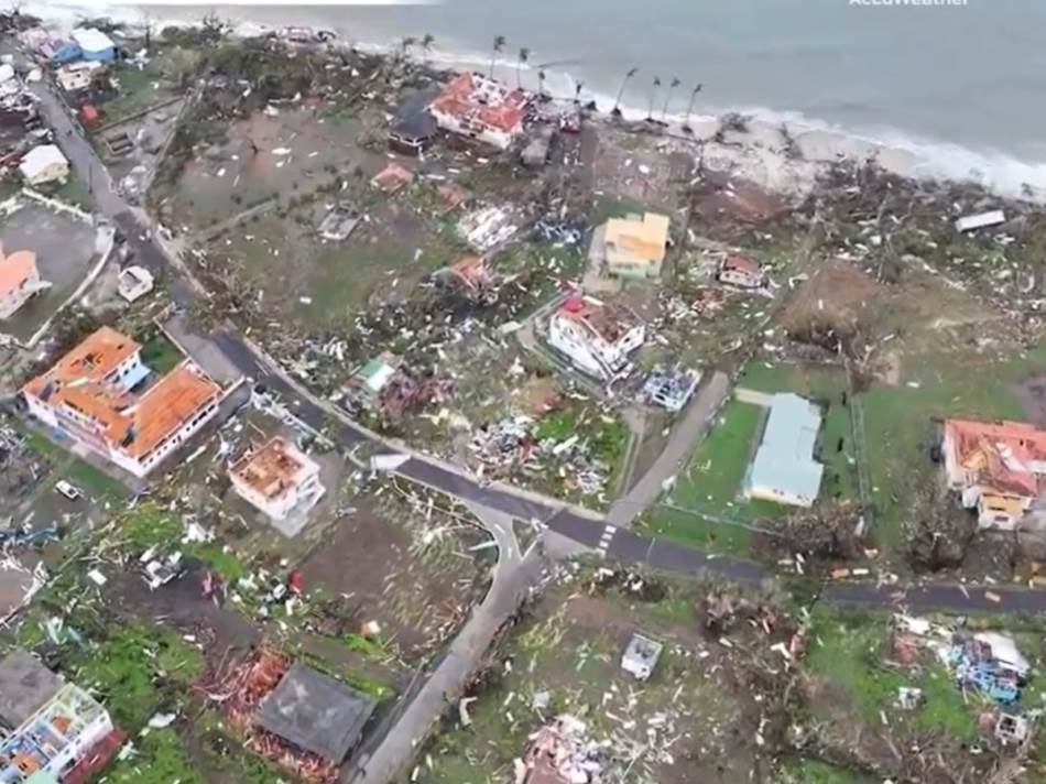 Ovako izgleda "rajsko ostrvo" dan poslije razornog uragana (VIDEO)