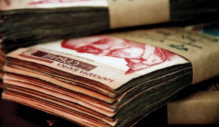 Kazne za one koji koriste dinar na Kosovu: Od sutra gotovinske transakcije samo u evrima
