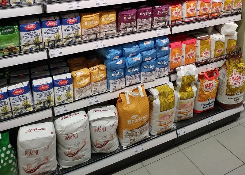 Prejeftino prodavali brašno: Trgovački lanac kažnjen sa 173.000 evra